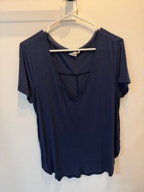 White Crow Navy Short Sleeve V-Neck Tee